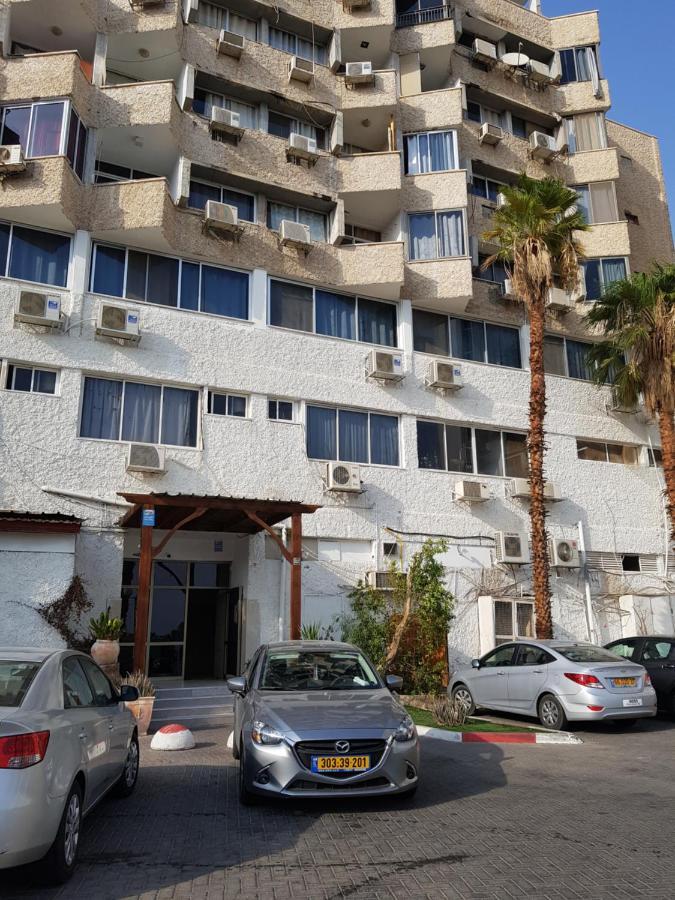 Apart Aparthotel Eilat Exterior photo